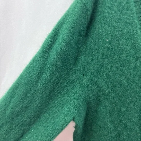 Banana Republic 100% Cashmere Women’s Med V Neck Long Sleeve Sweater Top Green - Picture 3 of 8